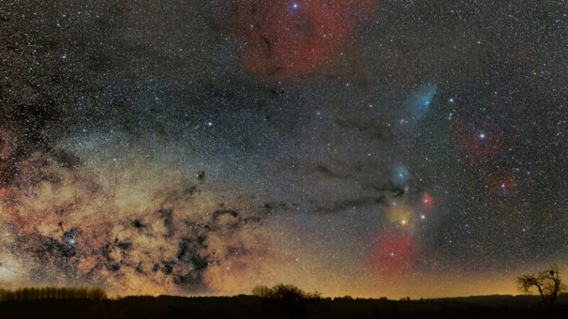 Проектор звездного неба для дома и детской комнаты