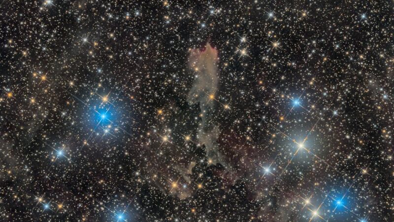 Проекторы звездного неба и музыкальные ночники для создания уютной атмосферы дома