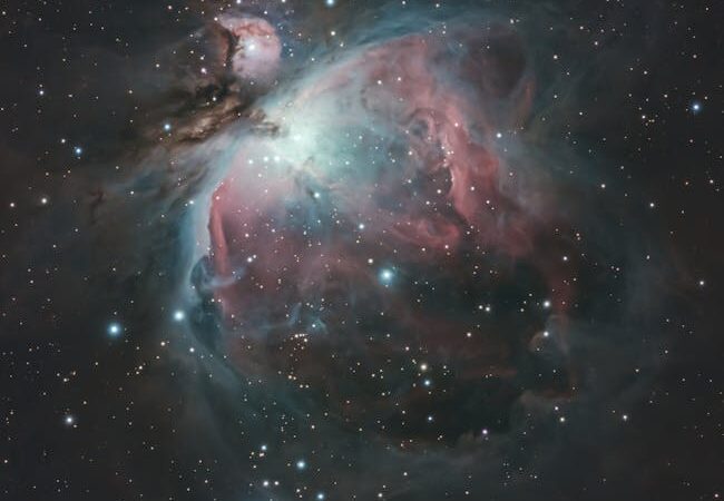 Проектор звездного неба Аврора для создания уникальной атмосферы дома