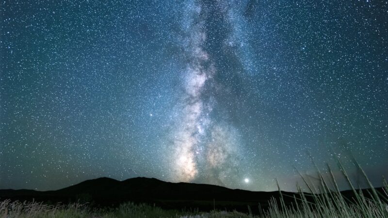 Проектор Звездное Небо для Дома и Детской Комнаты