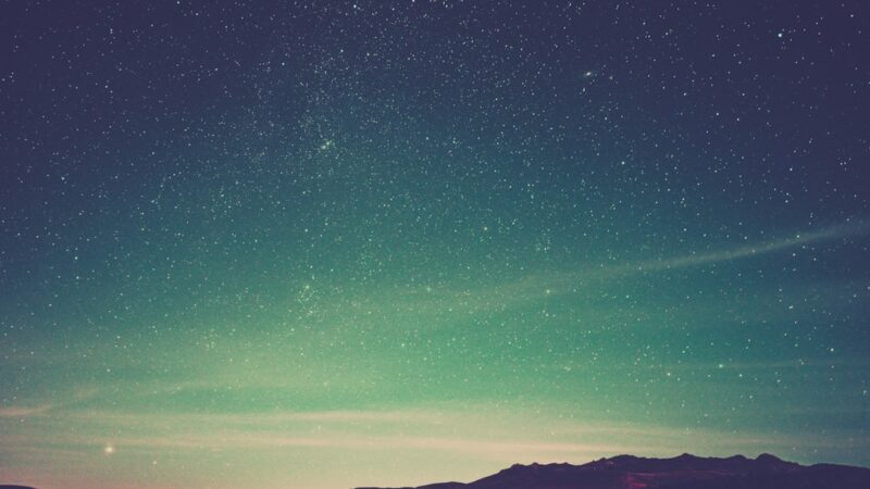 Проектор звездного неба: создание уникальной атмосферы в вашем доме