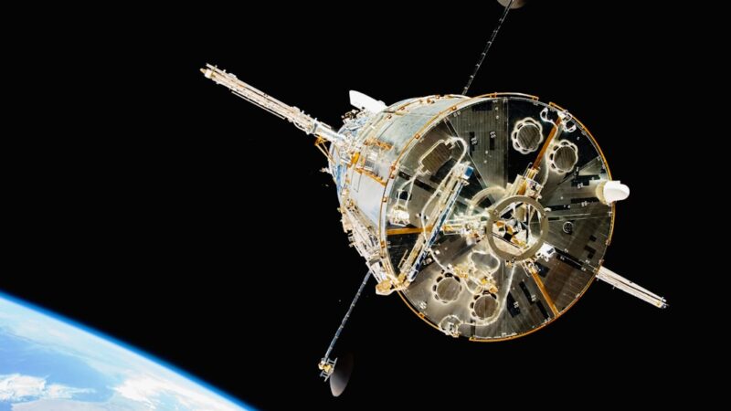 Проектор звездного неба с Bluetooth колонкой